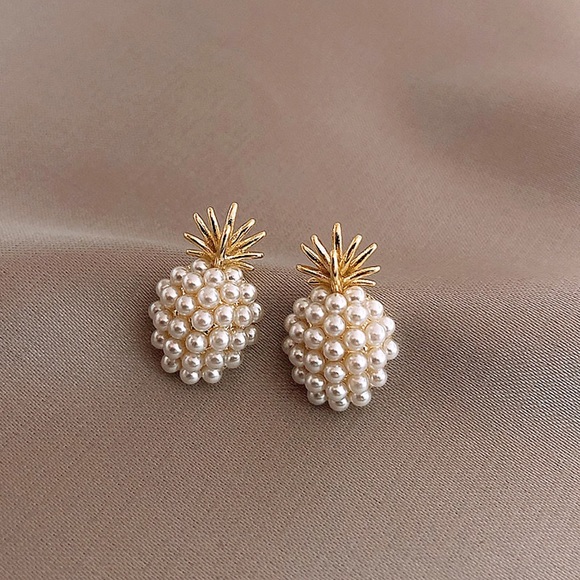 - Pearl Pineapple Stud Earrings, Womans earrings - Picture 1 of 5